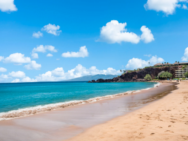 Luxury Oceanfront Condo in West Maui - Stunning Views & Amenities